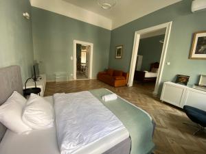 Zene Family Apartment