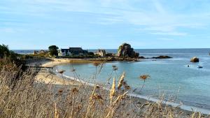 Maisons de vacances Small house with sea view : photos des chambres