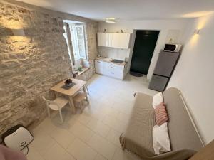 Studio Appartment & Rooms Old Town