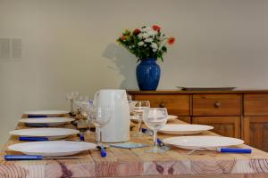Villas Domme Villa 6 beds 8p secluded woodland with pool : photos des chambres