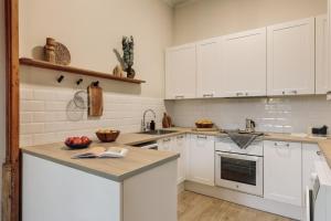 Kusku - 3 bedrooms and balcony in Eixample Dreta