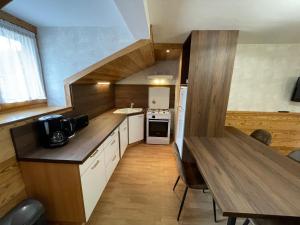 Hotels Logis Hotel & Spa Beau-Site : photos des chambres