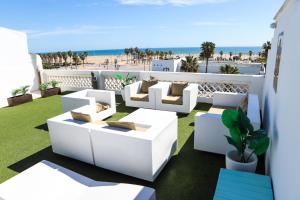 Three-Bedroom Apartment room in Stay Malvarrosa Beach