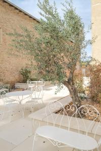 Château du Bost, 21 personnes, piscine, Beaujolais, Blacé proche Lyon