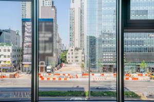 Blueground Cheongdam city view nr Han River SEL-31