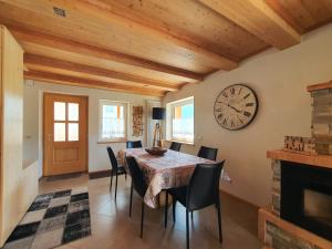 Casa Sandra Moena by Go new Location