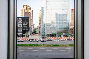 Blueground Cheongdam-dong city view nr Han River SEL-33