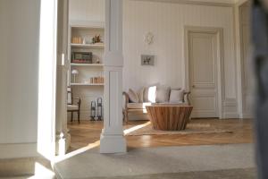 Maisons de vacances Chateau du Bost, 21 personnes, piscine, Beaujolais, Blace proche Lyon : photos des chambres
