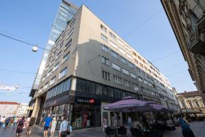 Z-One City Center Luxury Apartments