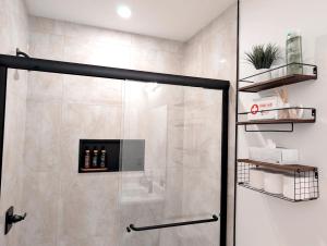 Luxury Guest Suite in Calgary