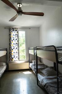 Auberges de jeunesse Auberge de Jeunesse HI Arles : photos des chambres