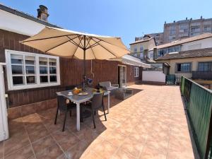 Luna - Disfruta de Ourense en este piso con terraza en el casco histórico