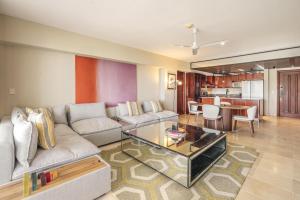 Apartment with 2BR and ocean view in Punta Palmera