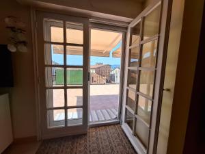 Luna - Disfruta de Ourense en este piso con terraza en el casco histórico