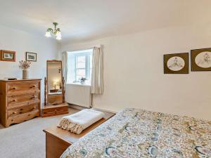 1 Bed in Ashford in the Water PK249