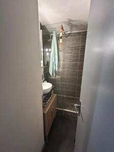 Appartement 4 personnes secteur falaise avec parking