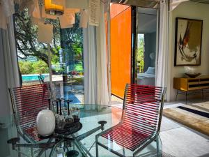 Maisons de vacances Le Poolhouse, Lodge avec piscine au coeur du Luberon : photos des chambres