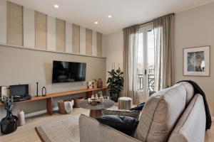 Davut - 3 bedrooms and office in Eixample Esquerra
