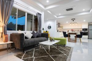 Private Pool Villa Rawai Beach