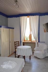 Hotels Hotel l-Hermitage : photos des chambres