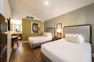 Double Room with Two Double Beds room in Truman Hotel