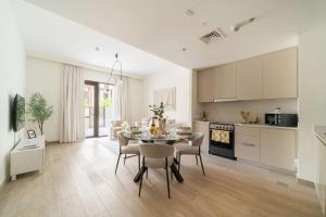 Frank Porter - Groove at Creek Beach