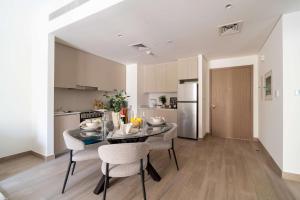 Frank Porter - Groove at Creek Beach