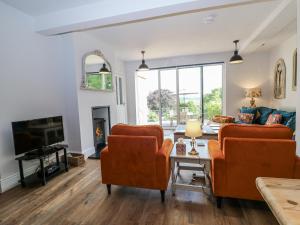 The View Orchard View