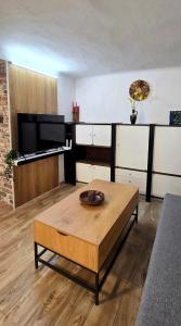 Old-Timer 2 Central Varna