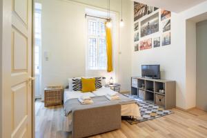 Very Central - Comfy Studio