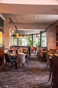 Harpers Steakhouse with Rooms, Haslemere