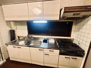 AMs 701 Ikebukuro 5 min Shinjuku Station 13 min Shibuya Station 19 min