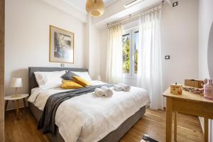 Philons City Retreat - Near Athens Center