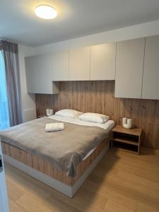 Sky park by Zaha Hadid- modern stay with Garage