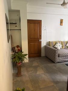 Serene stay in chuim near carter road