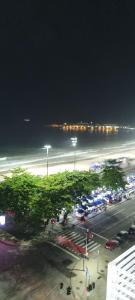 Apartamento de frente para o mar 3318