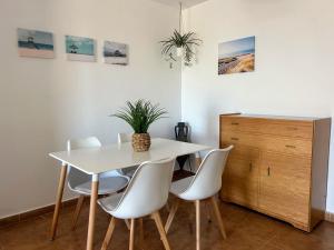 Apartamento en atlanterra con vistas a poniente