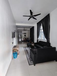 Homestay Temerloh Near Hospital 4Bedroom 3Air-cond Free Wi-Fi Netflix