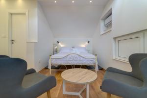 Beachfront Villa Cesarica with Pool