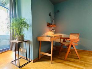 Fewo A am Theater mit Terrasse und Balkon