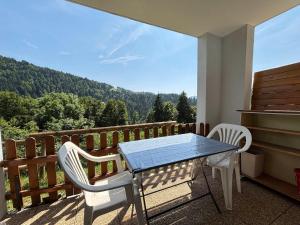 Appartements A Notre-Dame-de-Bellecombe: charmant appart 4-5 pers, terrasse sud, animaux OK - FR-1-505-56 : photos des chambres