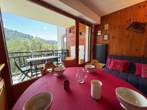 Appartements Appartement avec balcon au calme et vue sur montagne, parking prive - FR-1-505-101 : photos des chambres