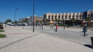 Apartamento Novo com Piscina Olhão