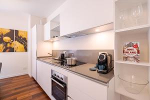 SUITE ESSENZA - modern comfort - in the heart of Milan - 5min to Central Station - 10min to Dumo