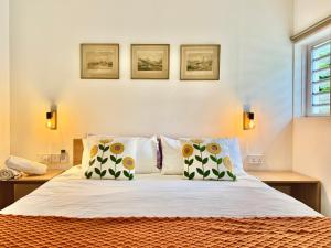 Lakaz Kalo - house with garden and service