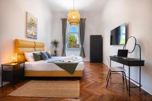 AAA Apartments & Rooms