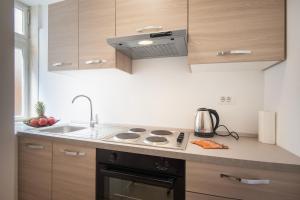 AAA Apartments & Rooms