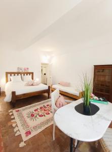Appartements Appartement Centre Ancien : photos des chambres