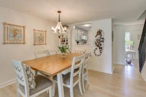 Steps to Beach and Pool Hilton Head Island Condo!