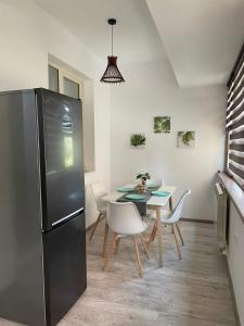 Happy Apartments Studio Garsoniera,2 camere